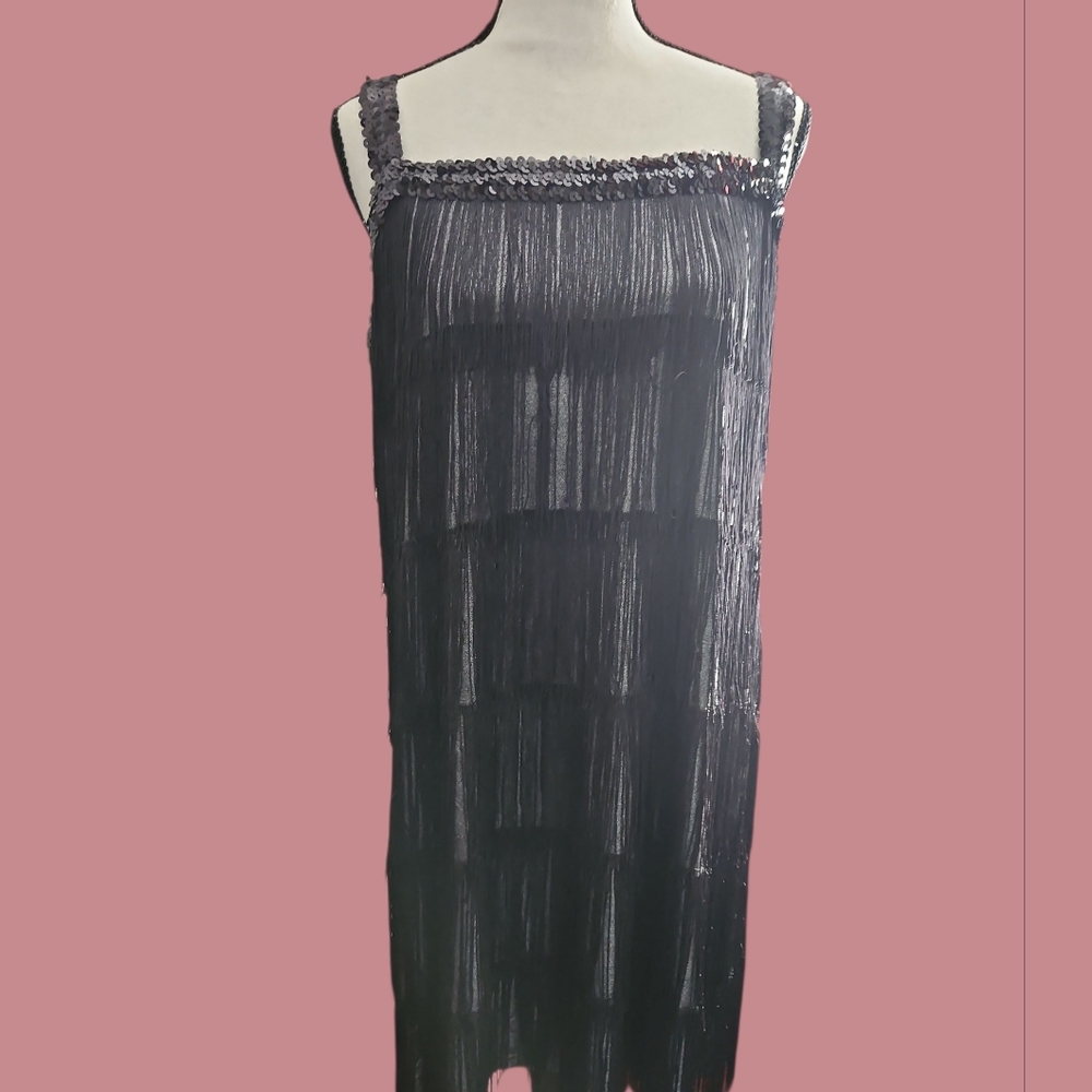 Chic Black Fringe w/ Sequins Midi Dress